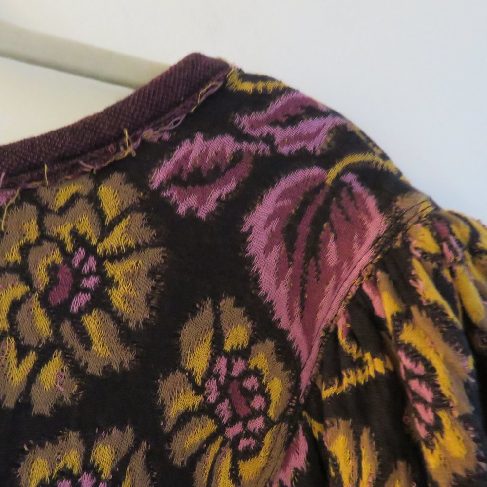FREE PEOPLE No Ordinary Floral Puff Sleeve Top in Black Combo - Size XS - Picture 5 of 16
